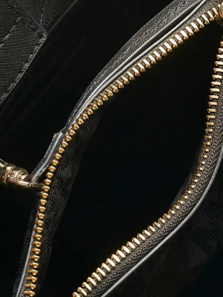 Geanta de piele Michael Kors din piele negru