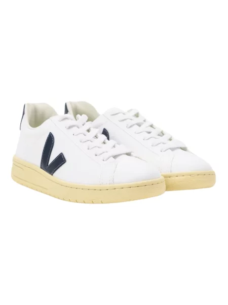 Sneakersy Veja białe