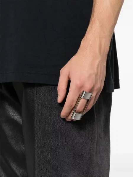 Pierścionek Vetements
