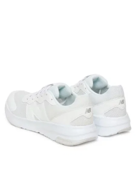 Tekaški čevlji New Balance bela