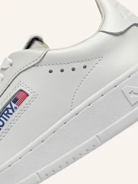 Autry Sneakersy Dallas Low Mr weiss białe