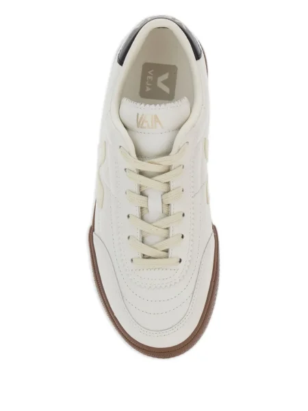Sneakerși Veja