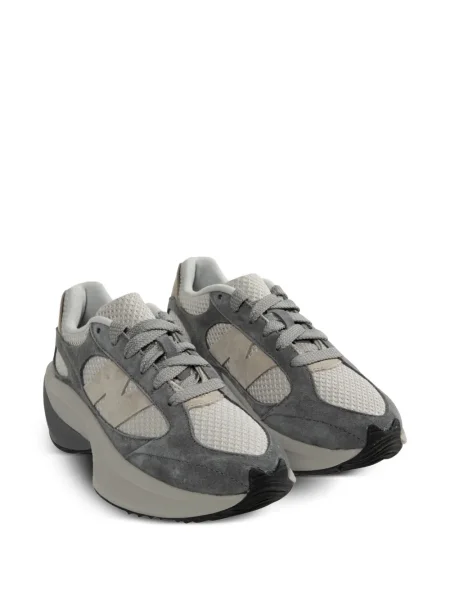 Sneakerși New Balance roz