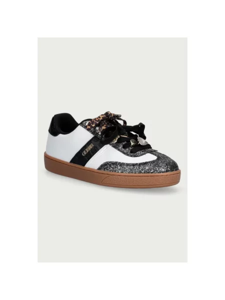 Sneakersy Guess białe