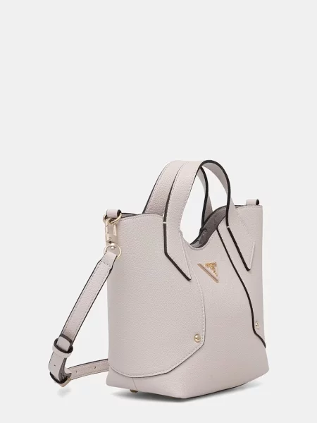 Кожаная сумочка Guess