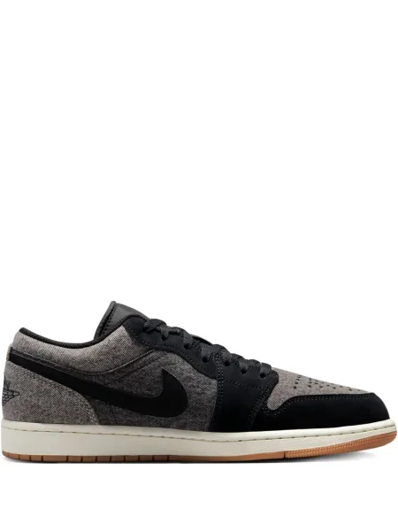 Sneakerși Jordan negru