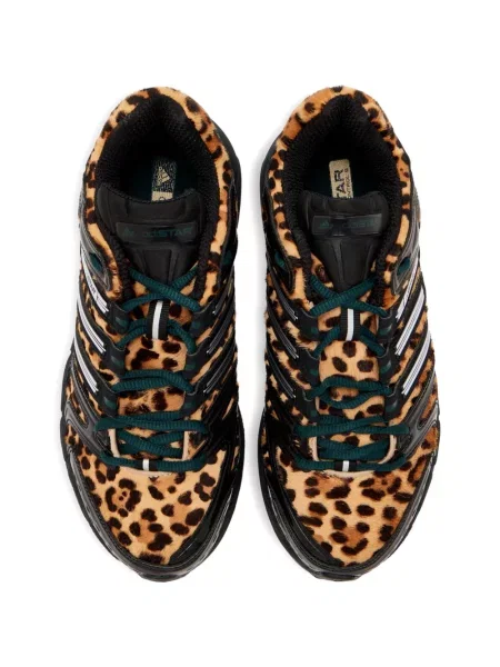 Бягане маратонки Adidas Adizero на райета черно