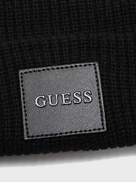 Шапка Guess чорна