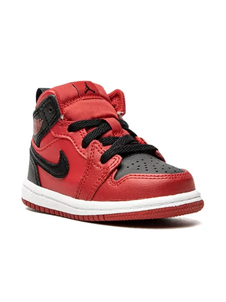 Sneakersy dziecięce Jordan czerwone