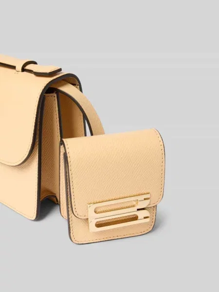 Torebka z detalem z logo Victoria Beckham beżowa