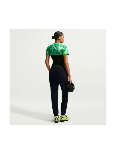 Ruha Nike fekete