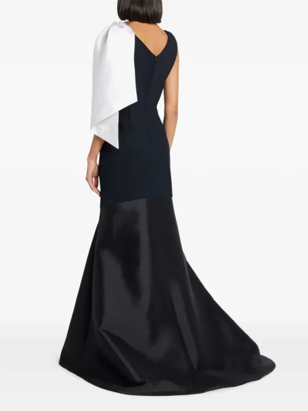 Rochie Greta Constantine drapată de costum negru