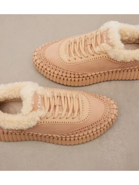 Sneakerși Chloé Nama din piele de căprioară cu platformă bej