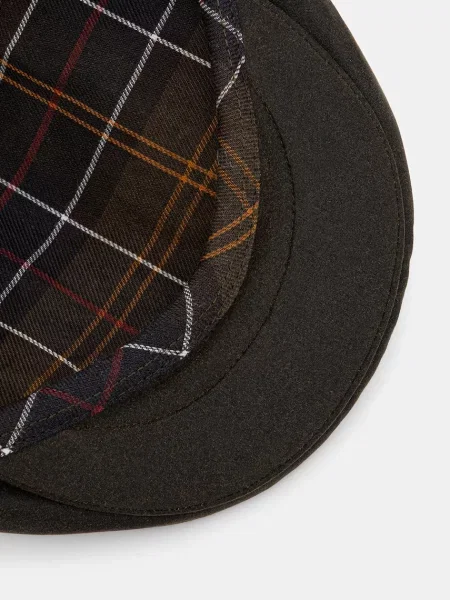 Шапка Barbour зеленая