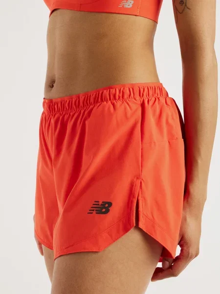 Короткі шорти New Balance червоні