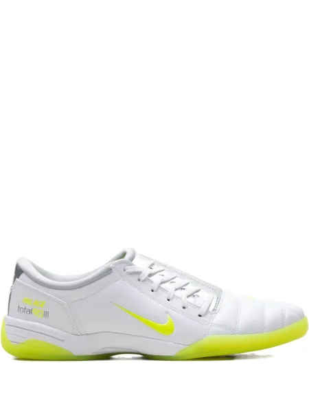 Sneakerși Nike Vomero cu șireturi din dantelă cu model piele de șarpe negru