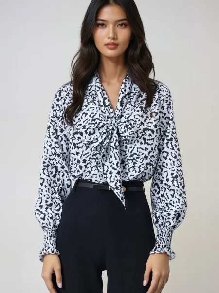 Trend Alaçatı Stili Bluza črna bela