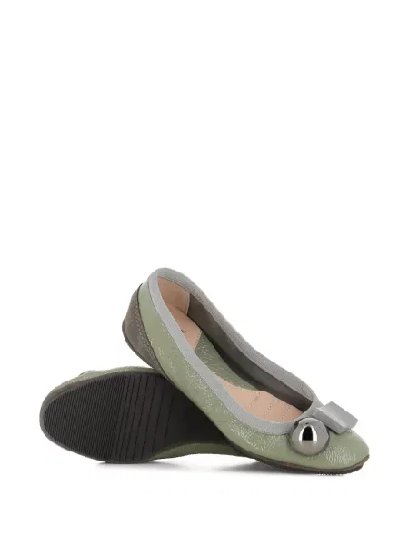 Balerini Dove Nuotano Gli Squali verde