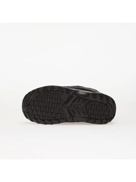 The North Face Kozačky Nuptse Traction černá