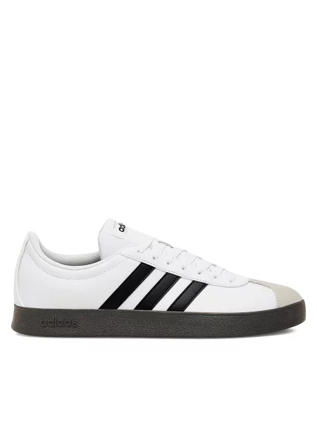 Αθλητικά adidas λευκό