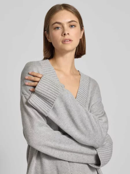 Sweter o luźnym kroju z dzianiny z dodatkiem wełny Gina Tricot