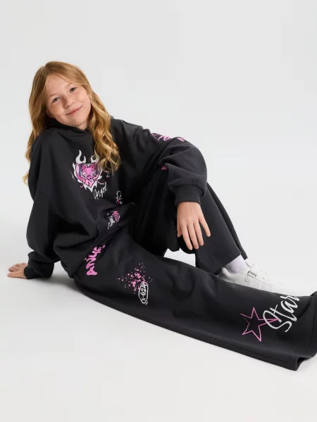 Sinsay Tepláky se širokými nohavicemi Stitch šedá
