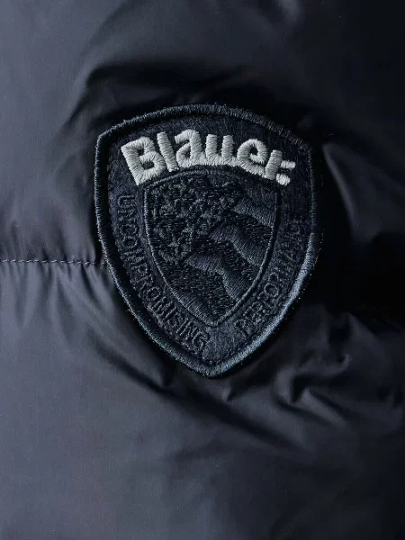 Blauer пухова куртка