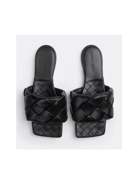 Klapki Bottega Veneta z nadrukiem czarne