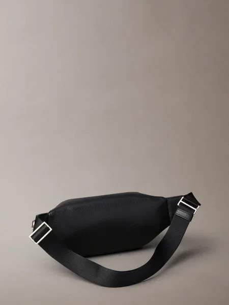 Borsetă Calvin Klein Raised Waistbag negru