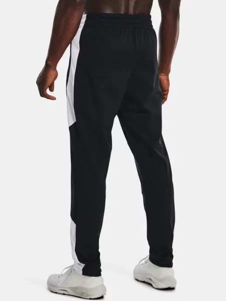 Панталон Under Armour черно