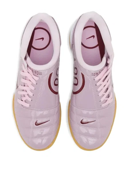 Papuci Nike cu șireturi din dantelă cu imagine alb