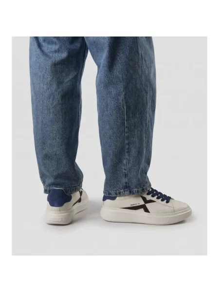 Sneakersy Alexander Smith skórzane białe