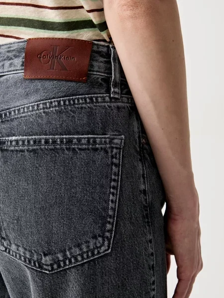 Calvin Klein Jeans дънки прави дамски сиво