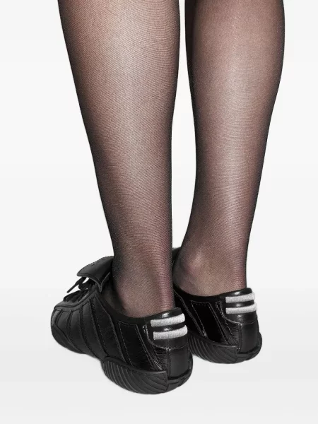 Sneakerși Miista cu șireturi din dantelă negru