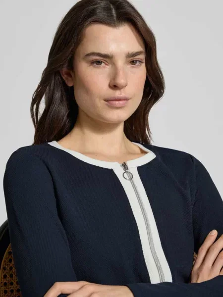 Kurtka o kroju slim fit z dodatkiem z efektem dzianiny Betty Barclay granatowa