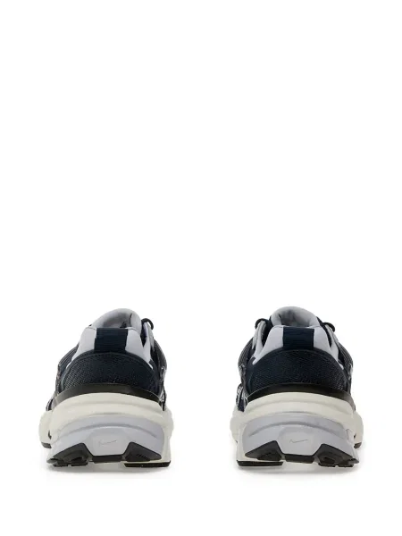 Велурени бягане маратонки Nike Pegasus виолетово