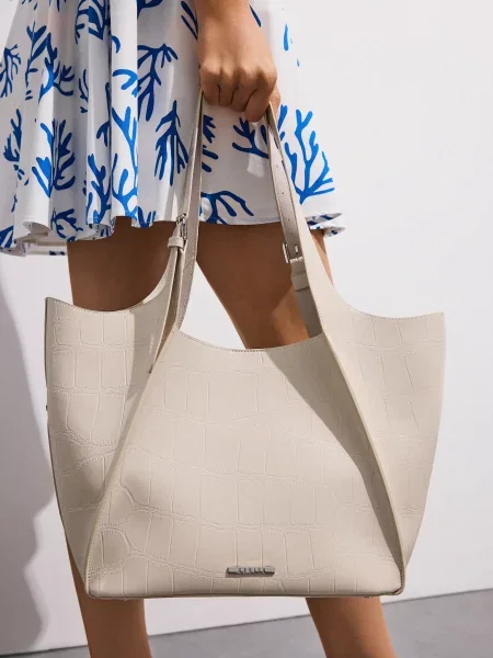 Mohito Shopper stiliaus rankinė rusva