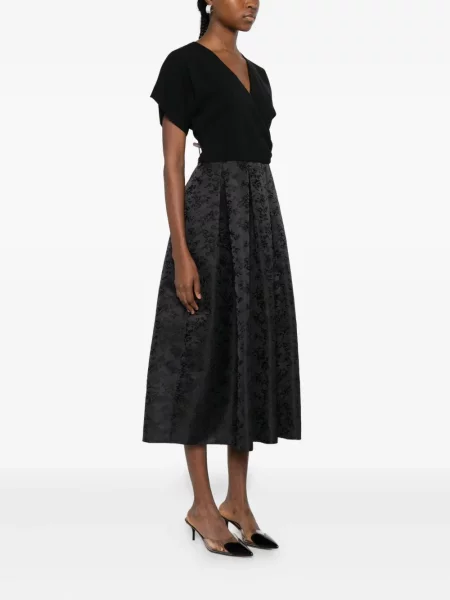Rochie Nissa cu model floral de costum negru
