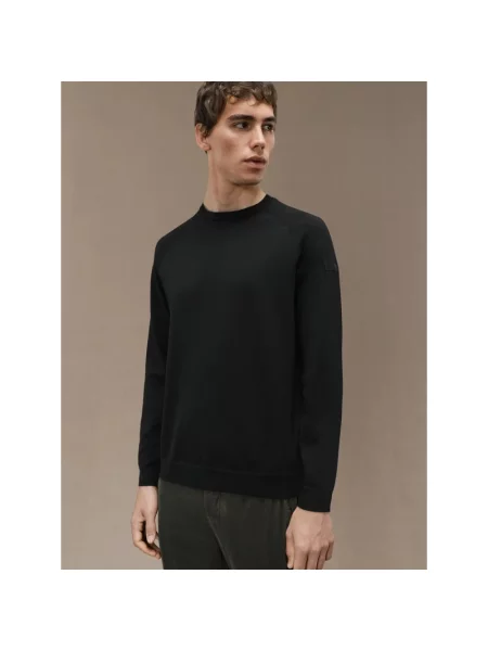 Sweter Rrd z okrągłym dekoltem czarny
