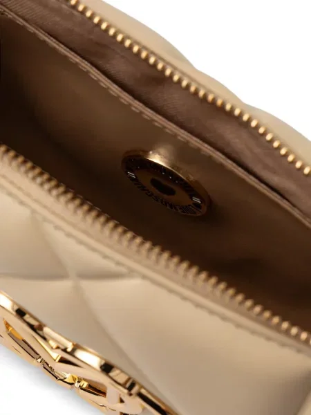 Torbica Love Moschino prošiven s autogramom