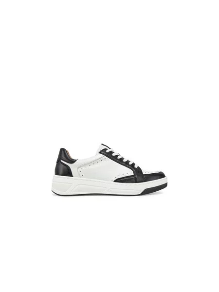 Sneakersy Caprice bílé