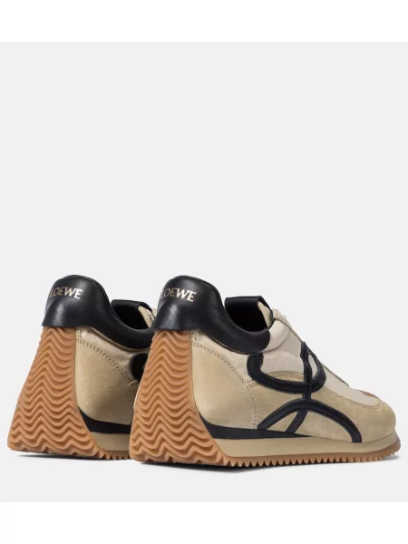 Sneakerși Loewe din piele de căprioară bej