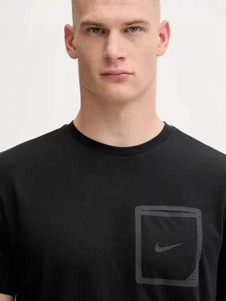 Plavecké tričko Nike černá