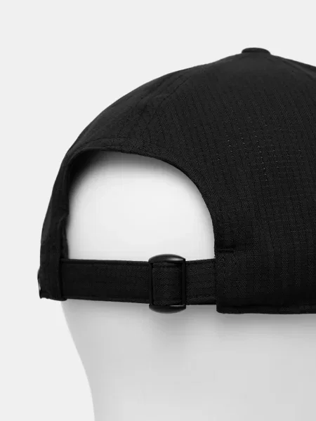 Czapka z daszkiem Under Armour Iso-chill Armourvent black/castlerock czarna
