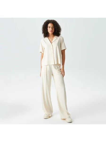 Lacoste штани Relaxed Fit білі