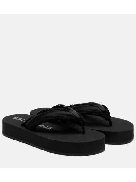 Chiloți tanga Balenciaga cu franjuri din satin cu platformă negru