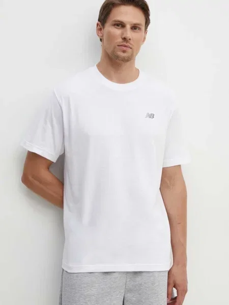 Тениска New Balance Small Logo бяло с апликация