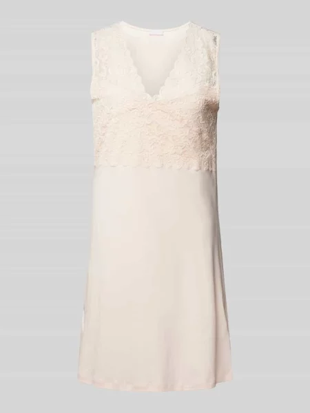 Koszula nocna z koronką szydełkową model ‘Moments’ Hanro różowa