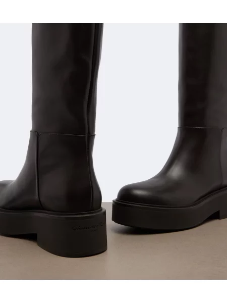 Cizme Gianvito Rossi din piele maro