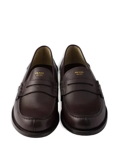 Pantofi loafer Prada din piele maro